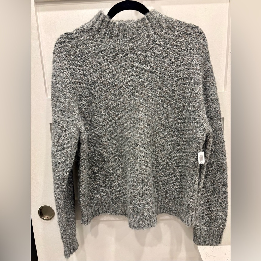 Old Navy Gray Crew Neck Sweater